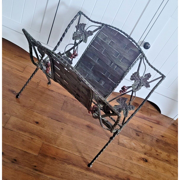 Old Heavy Metal Iron Folding Magazine Rack Ivy Leaves Berries Berry Twisted Wine - Picture 1 of 7